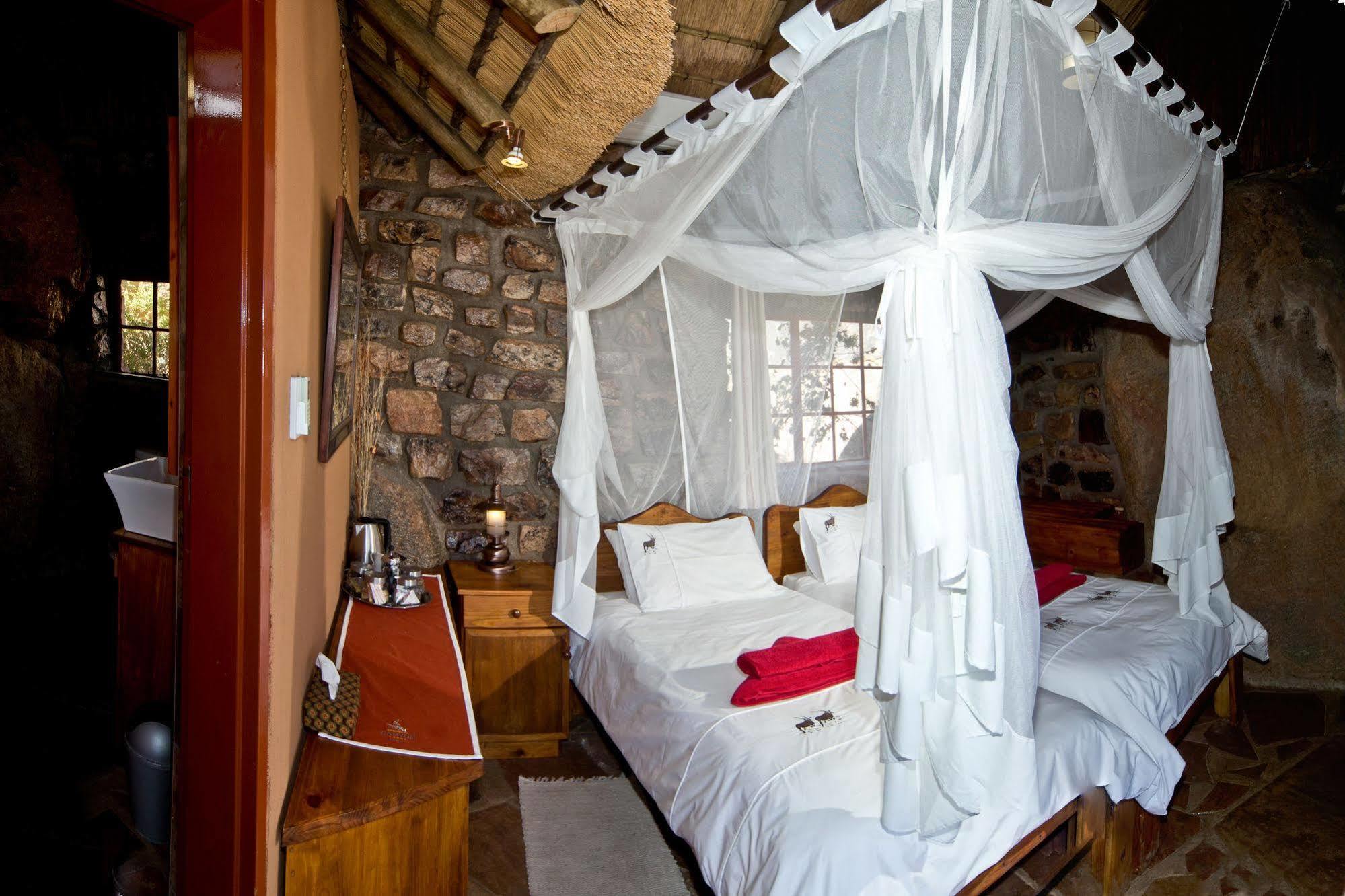 Gondwana Canyon Lodge Kanebis Exteriör bild