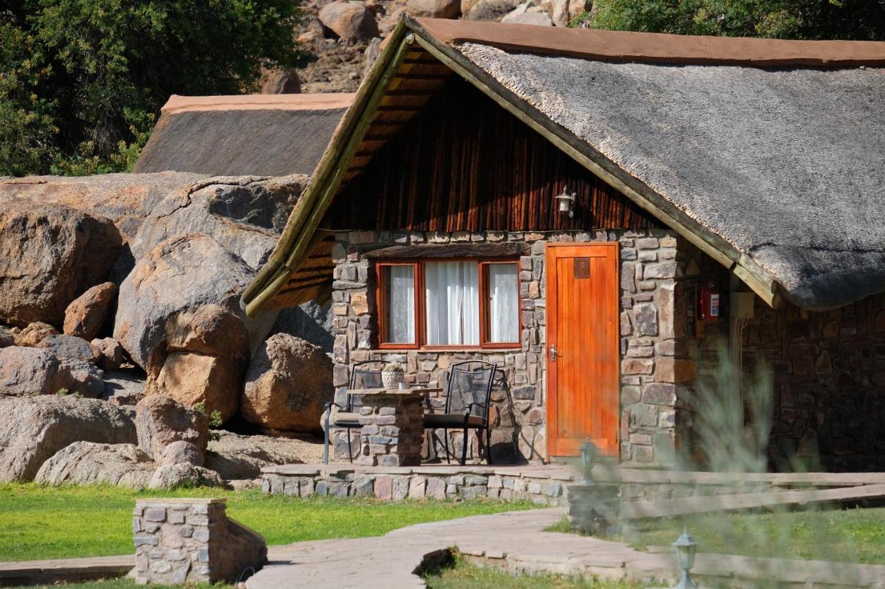 Gondwana Canyon Lodge Kanebis Exteriör bild
