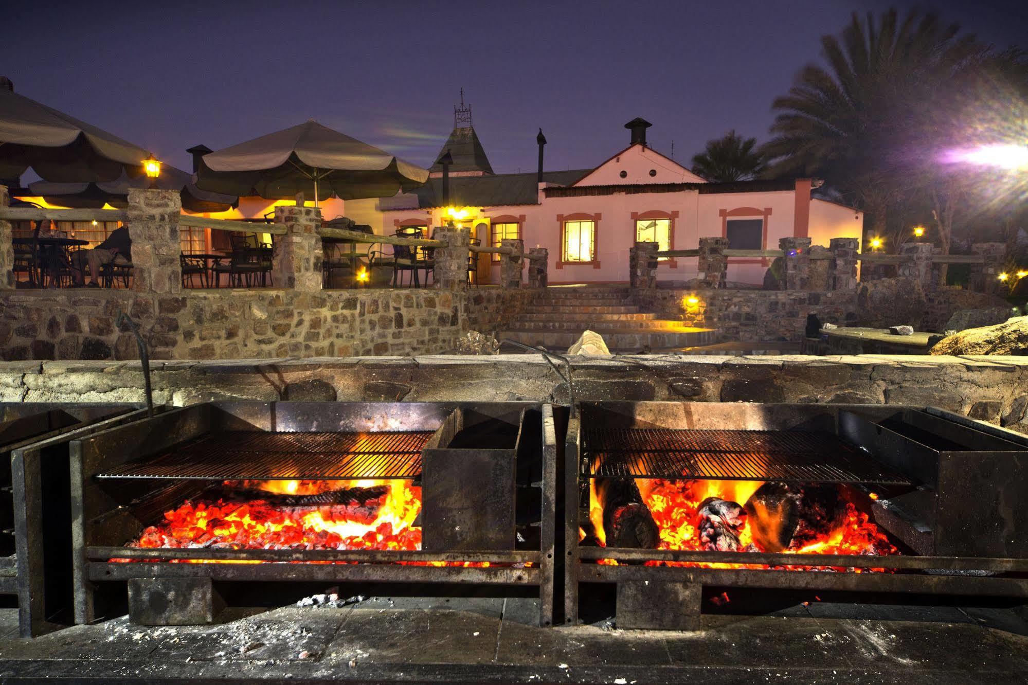 Gondwana Canyon Lodge Kanebis Exteriör bild