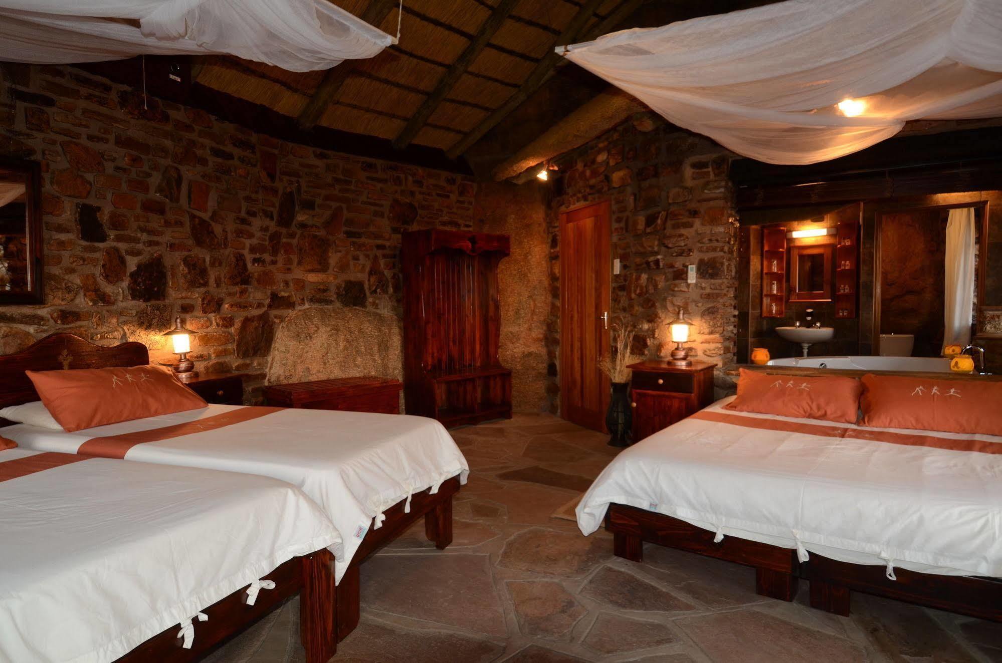 Gondwana Canyon Lodge Kanebis Exteriör bild